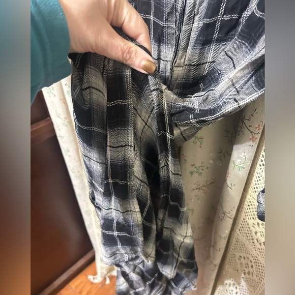 Knox Rose Plaid Shirt Dress – Black & White Soft Flannel – XL - Picture 4 of 6